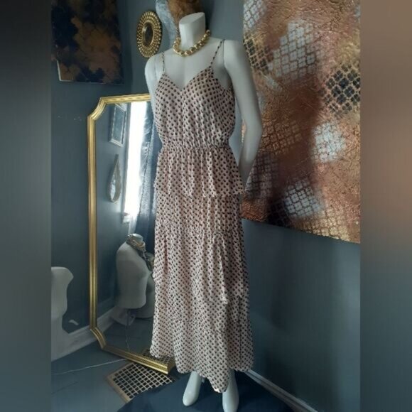NWT H&amp;M Tiered Ruffled Maxi Dress - Picture 3 of 16